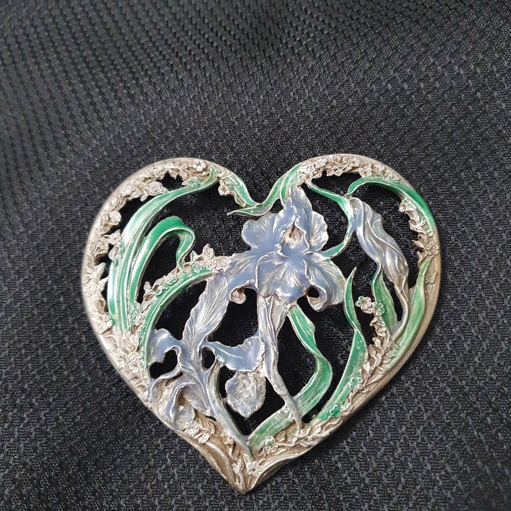 Vintage trivet